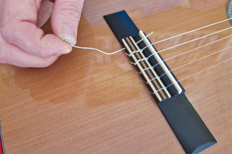 How To Choose Strings for Classical Guitar insounder